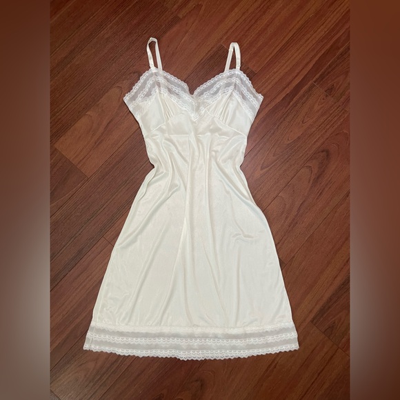 Vintage White with Lace Richform slip - Picture 1 of 5